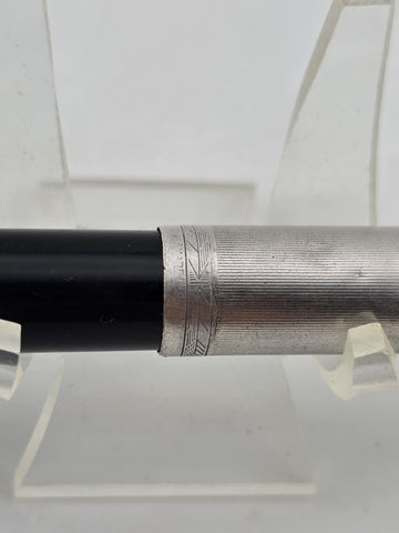 Vtg 1940 Parker 51 Fountain Pen Black Barrel Sterling Silver Cap Gold Arrow Clip