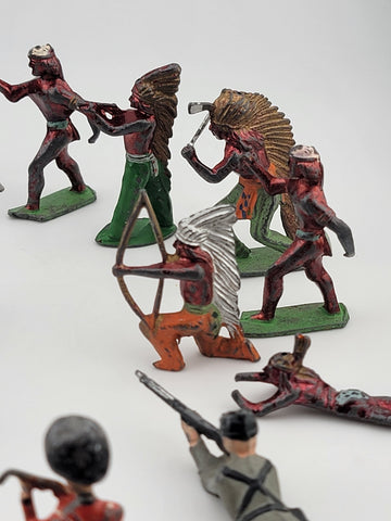 Large Lot Of Antique Britains Detailed Civil War/ Indian Toy soldiers lead metal