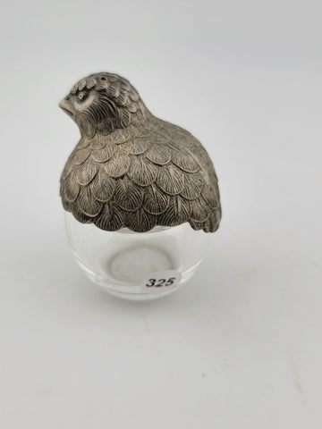 Rare Vintage Set Of 2 Small Bird Glass Salt Shakers with Metalscrew-on lids.