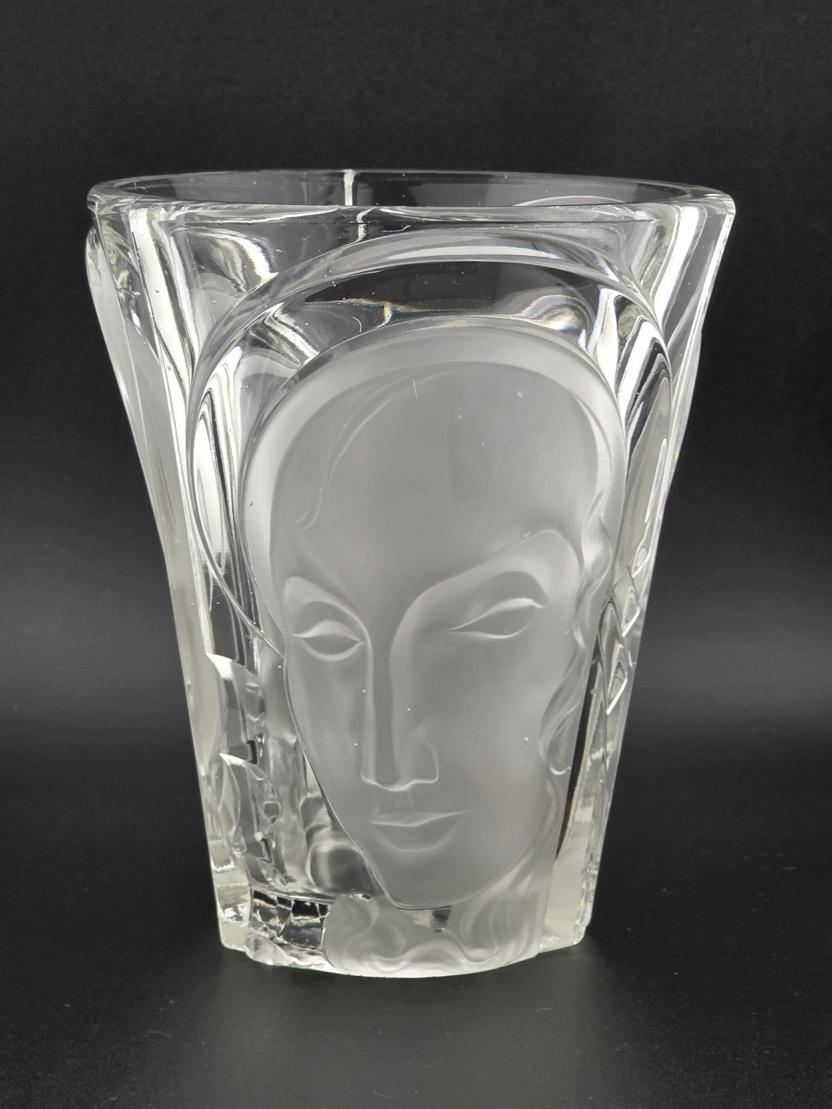 August Walther & Söhne Art Deco Glass Vase 3 Faces Man Woman Child 7"H Germany