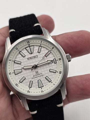 Seiko Prospex SNKP09K1 Automatic Diver 200M White Dial 7S26 Watch Box