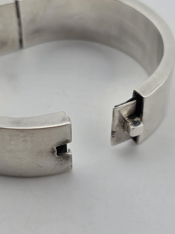 Vintage Mexican 1968 Modernist Sterling Silver Wide Hinged Cuff Bracelet 82.7g