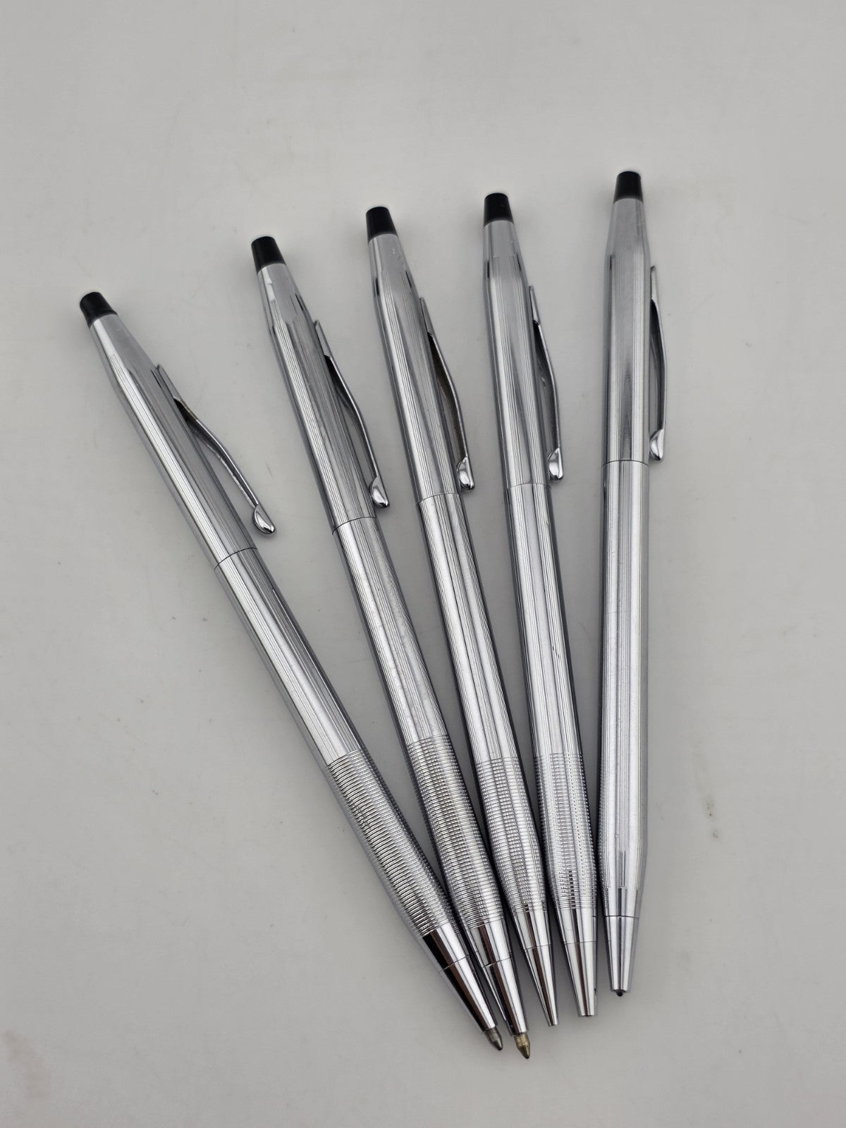SET Of 5 GORGEOUS HIGH QUALITY SLIM CROSS POLISHED SILVER PENS AND PENCILS. READ