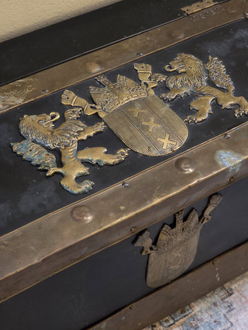 Private: RARE ANTIQUE 19TH C CONTINENTAL BRASS BOUND KINDLING BOX W ARMORIAL.