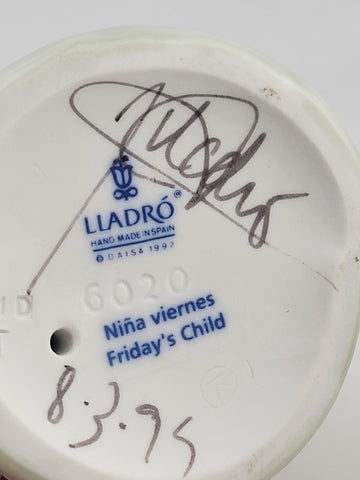 Hand Signed Lladro Friday's Child - Girl with 3 Cats - "Nina Viernes" #6020 1997