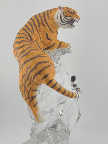 VTG Franklin Mint Bengal Tiger on a Crystal Glass Rock Sculpture 9.5" Mint Cond.