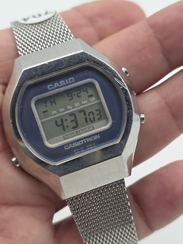 Rare Vtg 1970s Casio Casiotron TRN-01M 207A1-C87 LCD Digital Watch Japan. Works