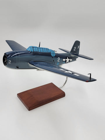 Vintage Collectible Mastercarft TBF/TBM-3 Avenger USN Model 1/32 W Display Stand
