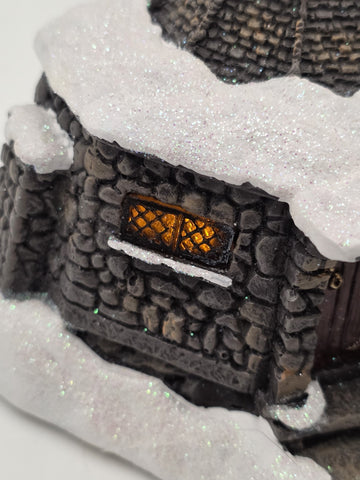 New Hawthorne Village Harry Potter Hagrid's Hut Lighted w Hagrid Figure COA