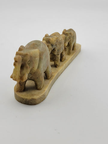 HAND CARVED GREEN JADITE  3 ELEPHANTS MINIATURE SCULPTURE 2 In X 5 In