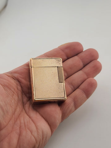 Vintage Small S.T. Dupont Paris Ligne 1 Mesh Pattern Gold Plated Gas Lighter.