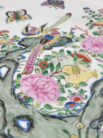 vintage Chinese hand painted CPC MADE IN MACAU Plate. Minor Chip