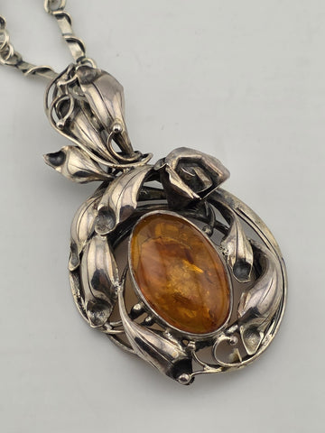 Antique Heavy Mid Century 925 Sterling Silver & Baltic Amber Pendant& Necklace.