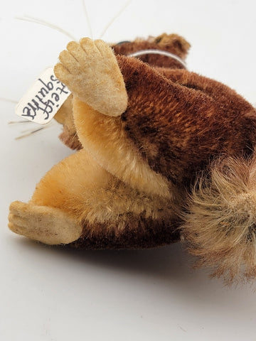 Extremey Rare Collectible Antique Steiff "Perri" the Squirrel 4" Tall. C 1950's.