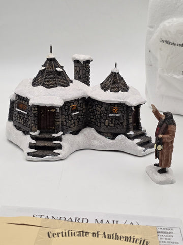 New Hawthorne Village Harry Potter Hagrid's Hut Lighted w Hagrid Figure COA