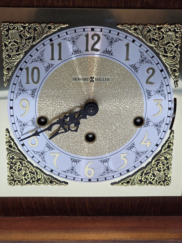 Howard Miller Thomas Tompion Mantel Clock 354-523 Windsor Cherry Triple Chime VG