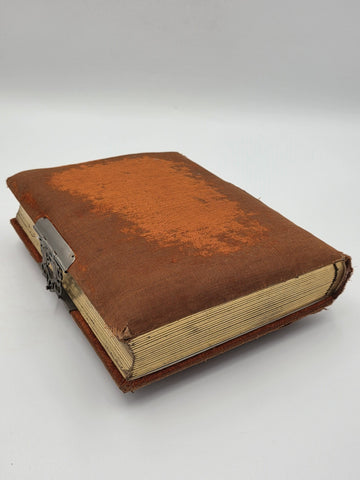 ANTIQUE 19TH C VICTORIAN ORANGE VELVET CABINET PHOTO FAMILY ALBUM. FULL PICTURES