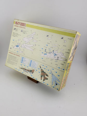 Vintage Sealed DML unassembled model kit-27 Flogger D Soviet Fighter-Bomber