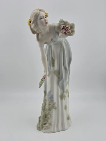 Royal Doulton "SUMMER'S DARLING" Figurine HN3091 Reflection Collection Signed.