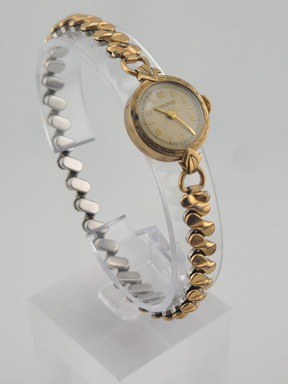 Antique 1940's Small Bulova 10k Gold Filled Ladies Swiss Wrist Watch. Working.