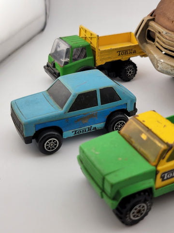 Lot Of 5 Small Vintage Collectible Tonka Cars And Trucks.