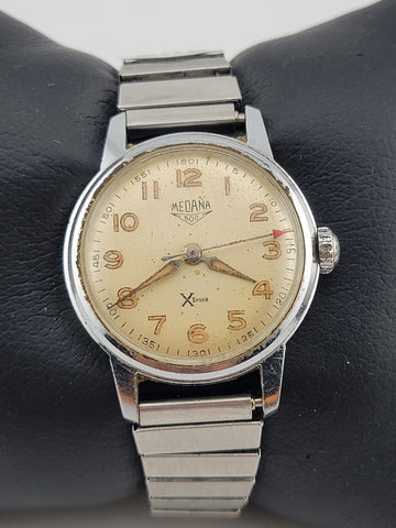 Vintage Medana 500 Xtensa Wrist Watch With Band 33mm. Working Cond.