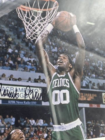 Robert Parish Signed 8x10 Photo PSA DNA AJ20841 Boston Celtics HOF Framed
