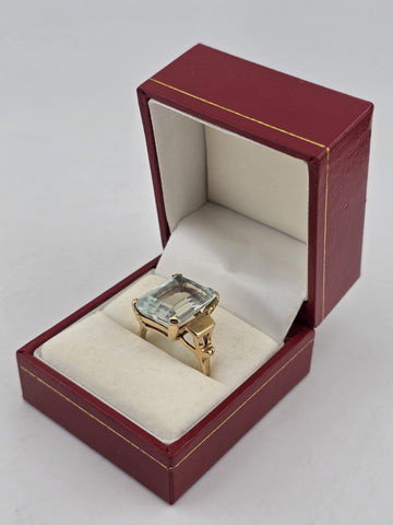 Vintage 1960's 14K Solid Gold Large Emerald Cut Blue Topaz Ring Sz 7.25 Cocktail