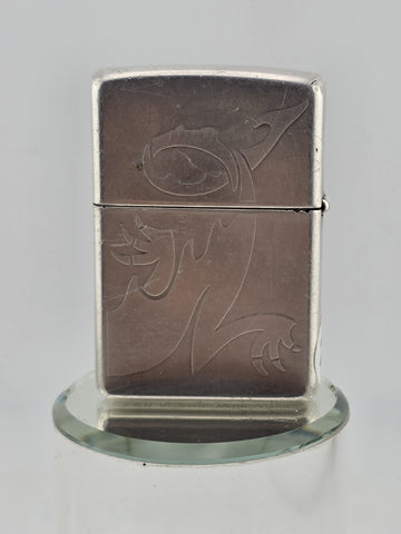 2003 Zippo Lighter DOUBLE SIDED Wrap Around ENGRAVED DRAGON with RED EYE. Works