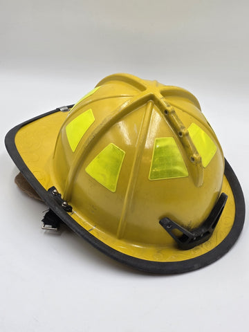 Vintage MSA Cairns 1044 2015 Yellow Firefighter Helmet Front Visor No Scratch
