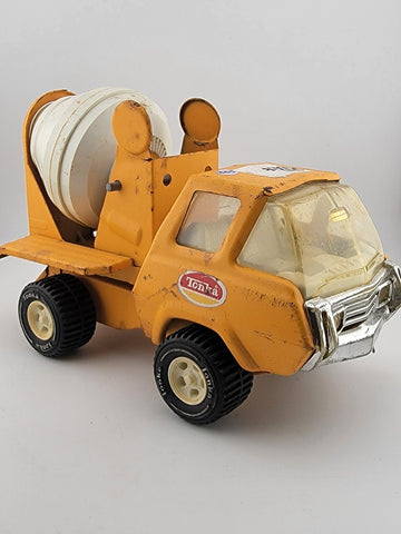 Vintage TONKA 1970's Cement Mixer Truck Construction Metal Orange/Yellow 8"L