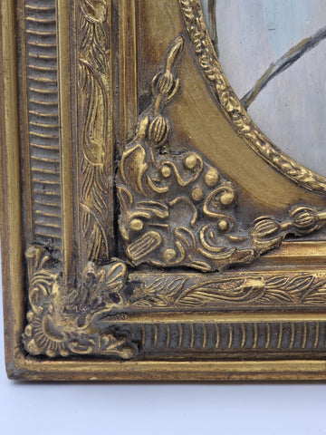 Antique Gilt Baroque Style Wood Framed Bird Painting On Wooden Oval Panel Decor.