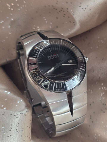 Sector 880 Swiss Made Quartz 34mm Sapphire 100M Steel Watch 2653881745 Box Works