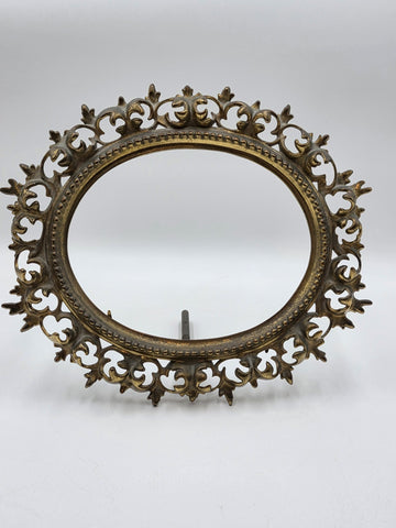 Rare Antique Baroque Victorian Ornate Gilt Brass Oval Frame Vanity Mirror/frame.