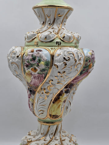Vintage Italian Capodimonte Hand-Painted Porcelain Table Lamp W Metal Base.