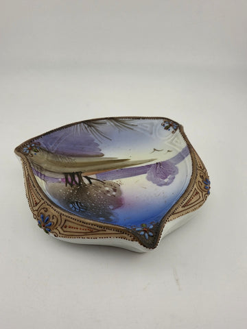 ANTIQUE ART NOUVEAU C1920 UNIQUE TRIANGULAR NIPPON DISH/HAND PAINTED W GOLD TRIM