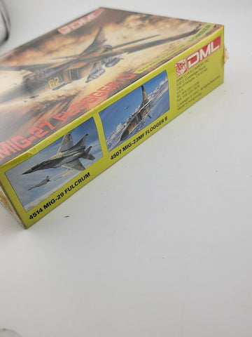 Vintage Sealed DML unassembled model kit-27 Flogger D Soviet Fighter-Bomber