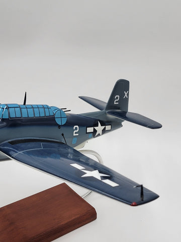 Vintage Collectible Mastercarft TBF/TBM-3 Avenger USN Model 1/32 W Display Stand