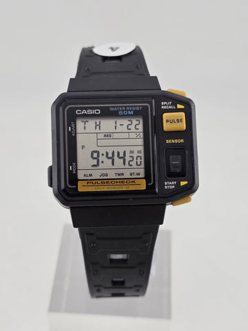 Ultra Rare Vtg Casio JP-100W Pulse Check digital watch 1987 First Pulse Watch