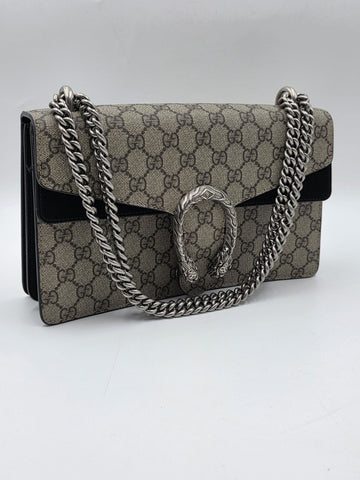New W Tag Gucci GG Supreme Dionysus Medium Shoulder Bag with Chain Strap.
