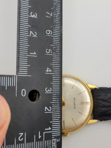 Rare Men's wristwatch Studio Made by Vulcain 60s Gold-Plated Swiss Made. Working