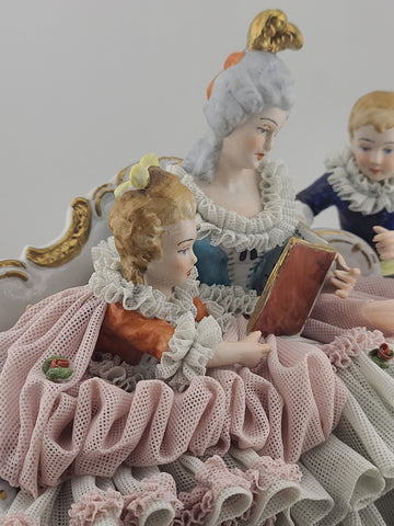 Antique 19th C Dresden Lace 3 Figure Sofa Group Porcelain Figurine U&S Germany