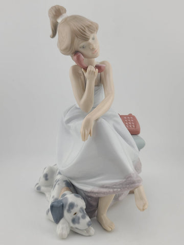 Lladro Porcelain Figurine #5466 Chit Chat Girl On Phone With Dog Dalmatian Spain