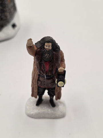 New Hawthorne Village Harry Potter Hagrid's Hut Lighted w Hagrid Figure COA