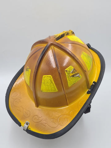 MSA Cairns 1044 2015 Yellow Firefighter Helmet Front Visor. Seen Fire Action.