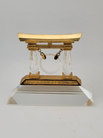 Rate Retired Japanese shrine figurine, gold plated with Swarovski ®️Cut Crystal