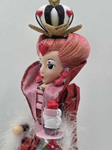 Kurt Adler Hollywood Nutcracker Alice In Wonderland Queen Of Hearts HA0519 17.5"
