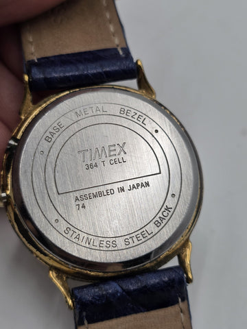 VTG TIMEX TRIPLE DATE MOON PHASE DIAL QUARTZ GOLDEN BLACK DRESS WATCH. WORKING