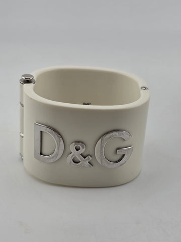 Vintage 2in Thick Dolce & Gabbana Logo Cuff Bangle 81AG White & Silver. 7 Inch