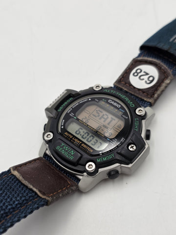 Private Vintage Casio Pro Trek PRT-30 1405 Twin Sensor Alti Thermo Digital Watch